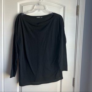 Boohoo black top